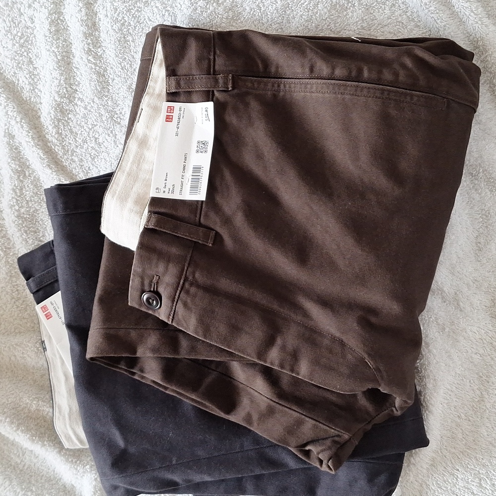 2 Straight Fit Chino Pants